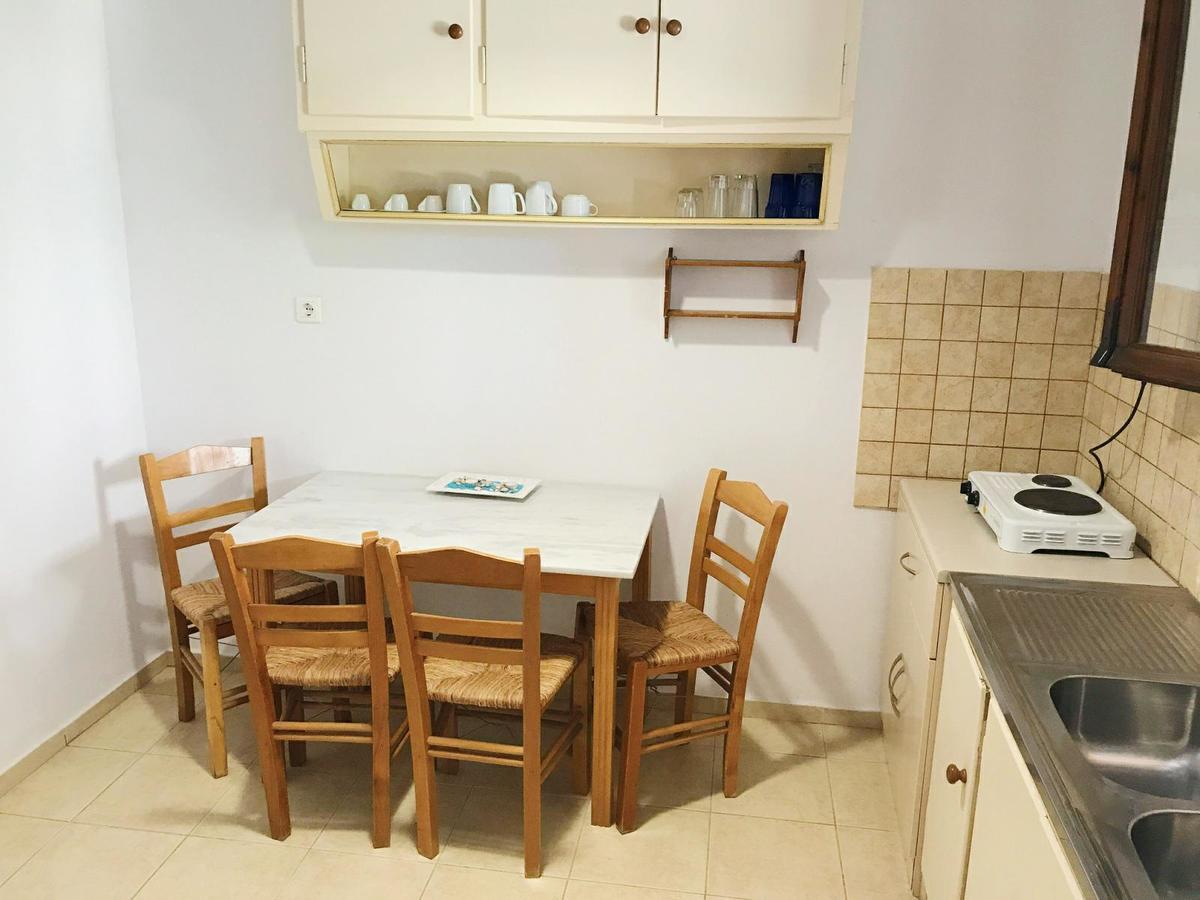 Akti Rooms And Studios Livádi Kültér fotó